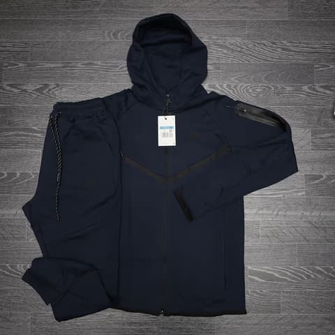 Nike Teget Tech v3 Trenerka