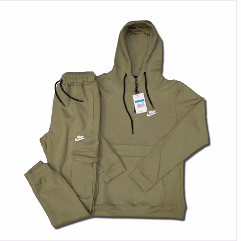 Nike Maslinasta Trenerka Džeparka
